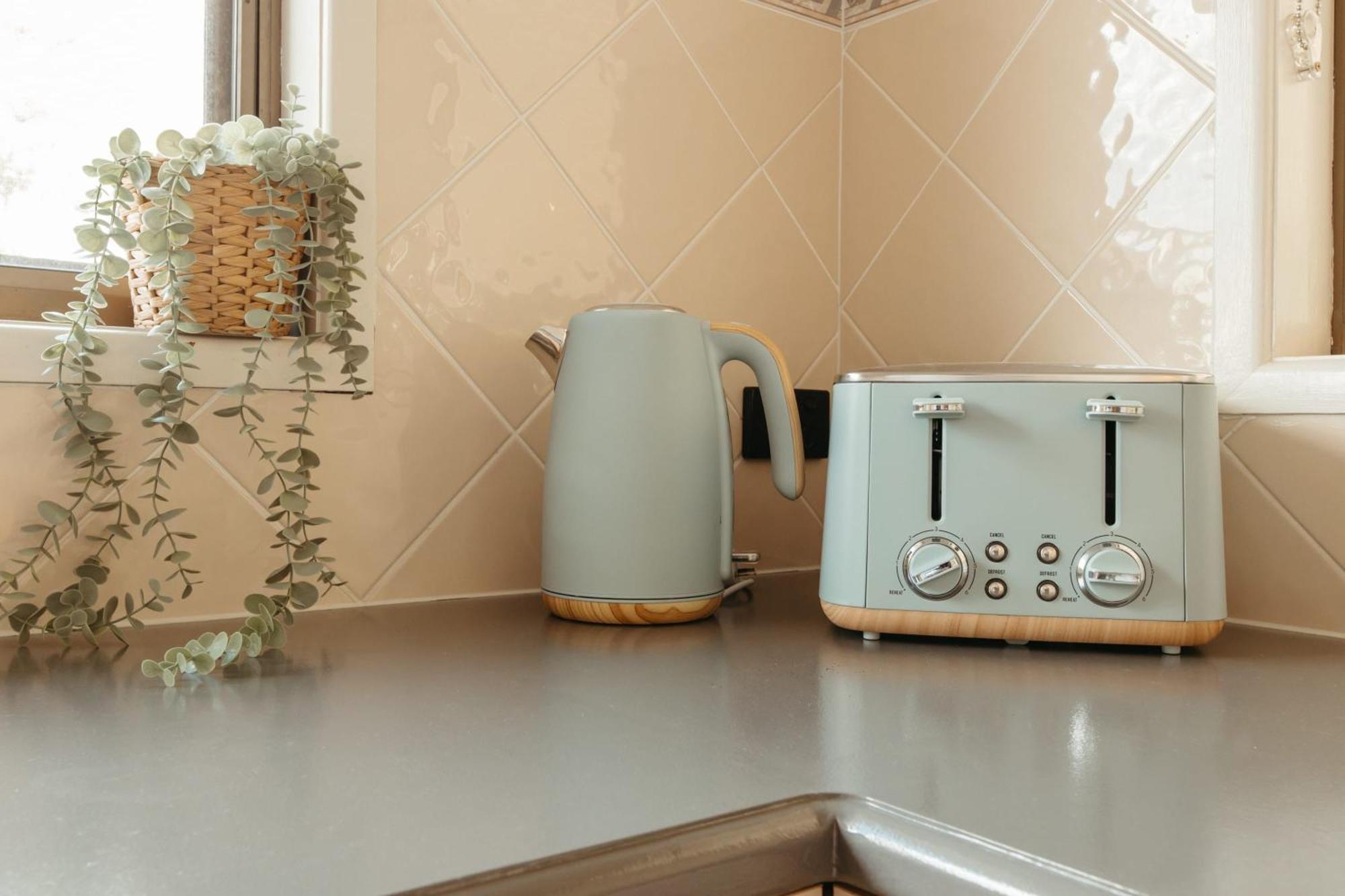 Roderick House Pet Friendly Holiday home Caloundra